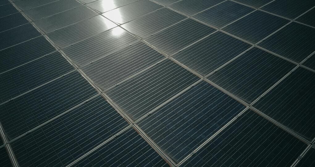 Venta de paneles solares en Panamá: soluciones para hogares y empresas